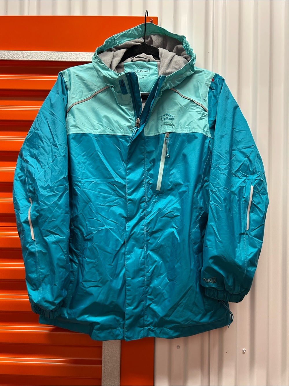 L.L. Bean Gray Fleece Jacket with Teal Trim Kids 18 Women's M/L Mens small